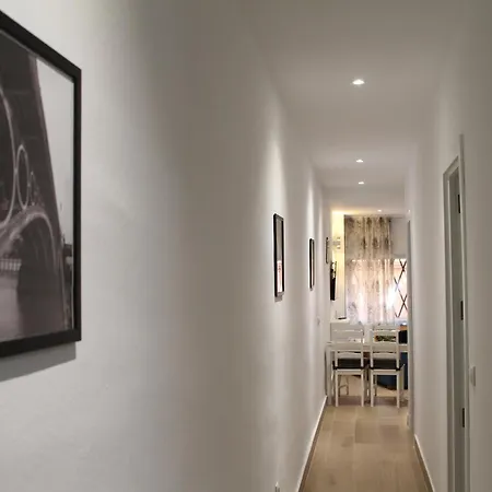 Luisahouse, En El Corazon De Y Triana * Σεβίλλη